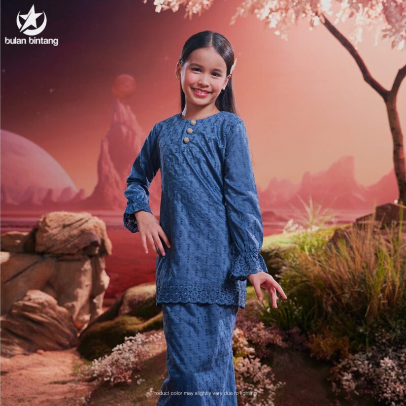 Dahlia - Ash Blue
