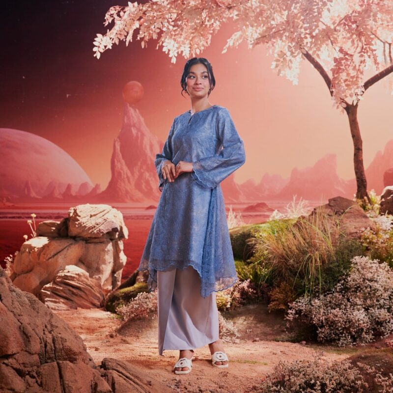 Hazel - Ash Blue